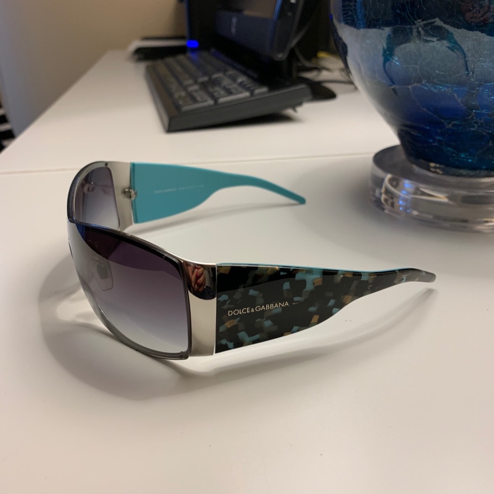 Dolce And Gabbana Sunglasses - Picture 2 of 6